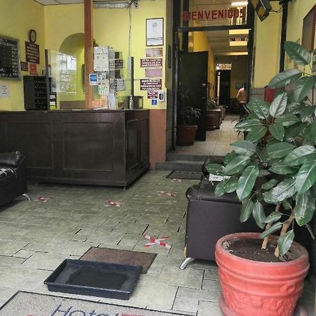 Hotel Victoria Puebla Bagian luar foto